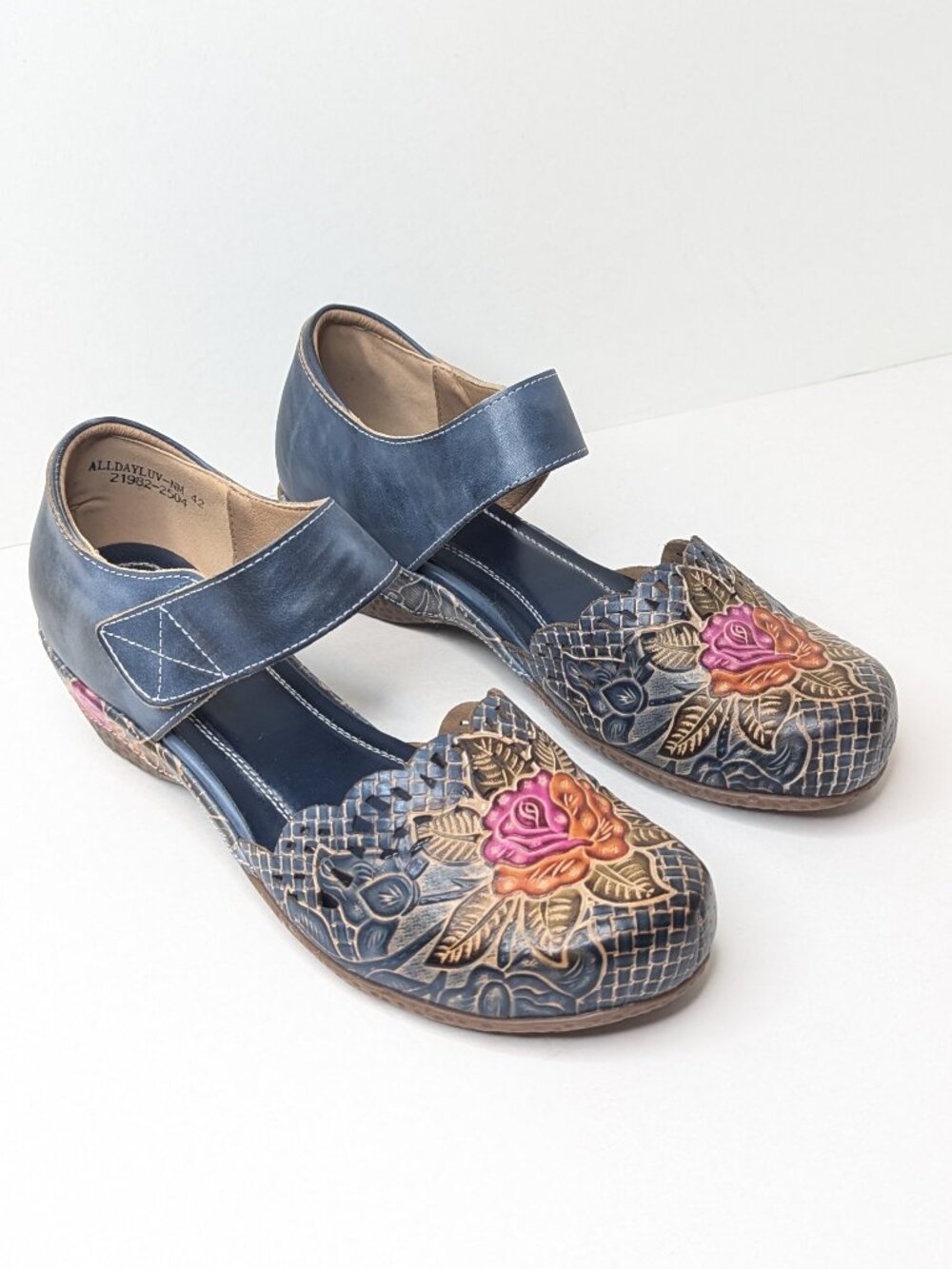 L'Artiste All Day Luv Mary Jane Shoes Navy Multi Womens 42 EU (US 10.5-11)